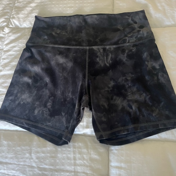 lululemon athletica Pants - Lululemon align shorts